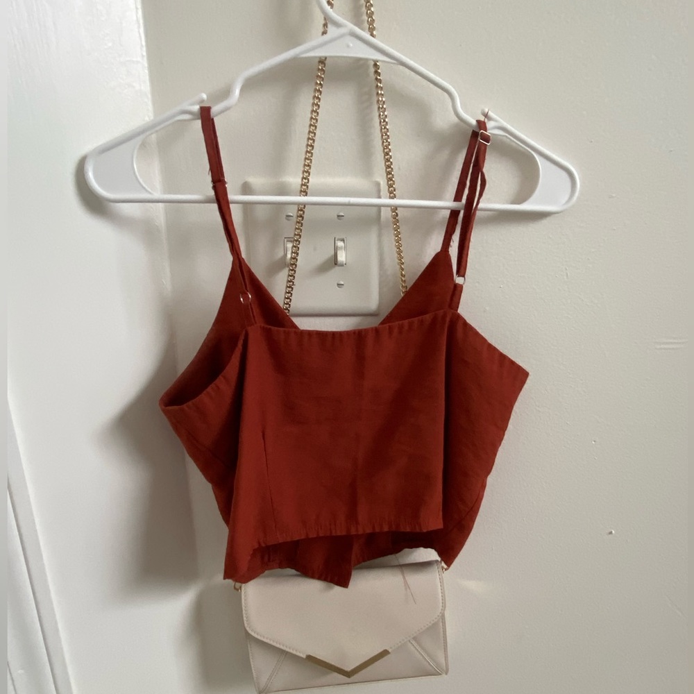 Button tank top - Picture 2 of 4